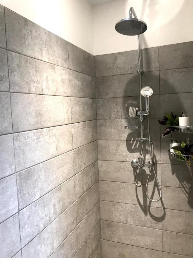 בורה בורה Anaiva Lodge Bora מראה חיצוני תמונה